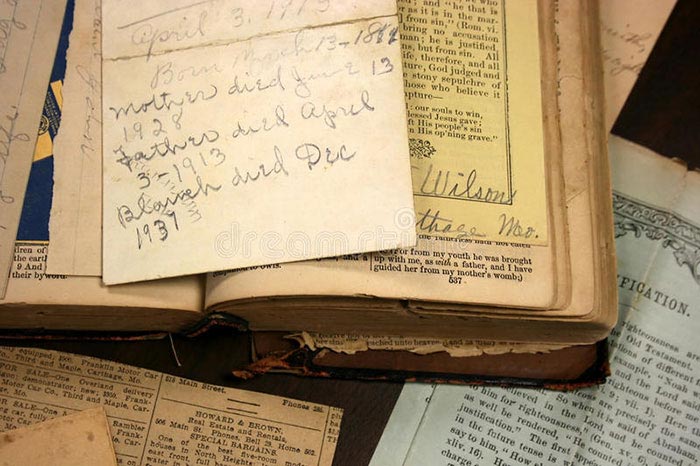 Observations of paper aging and acidity
